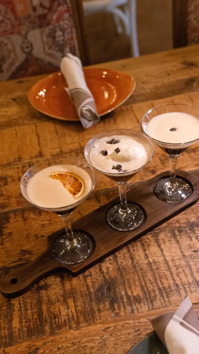 Sip, swirl, and savor our new Espresso Martini Flight for just $21, or only $15 on weekdays from 5 pm to 6 pm! ☕️🍸  Featuring three bold pours, our Midnight Float, Reposado Roast, and the Vanilla Standard.  The perfect way to kick off happy hour at your favorite local restaurant. 💚  Which are you reaching for first?  #honeysalt #honeysaltlv #honeysaltlasvegas #lasvegasdining #vegaseats #locallasvegas #vegasfood #vegasfoodscene #vegasthingstodo #chefstuff #vegashappyhour #cocktailhours #espressoyourself